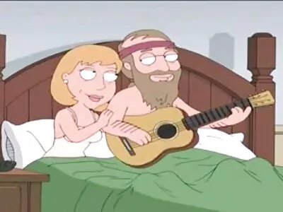 Gözlüklü çekici esmer horoz emmek ve ağzına bir yük porno sinema yerli alır