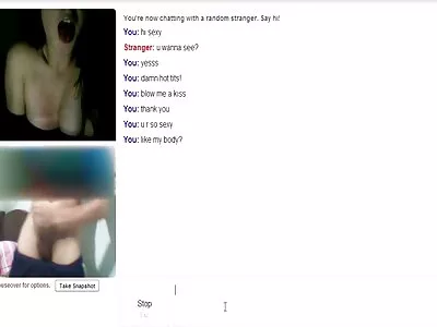 Genç yerli liseli sex Latin alır bir sert sikme ve boşalmak