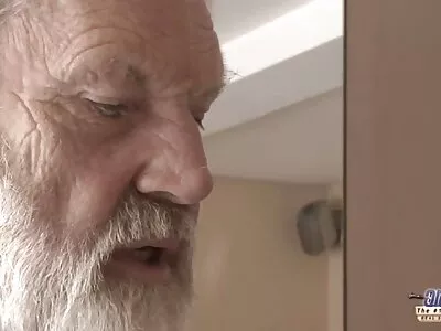 Büyük baştankara yerli porno şahin k metresi şaplak onun göt
