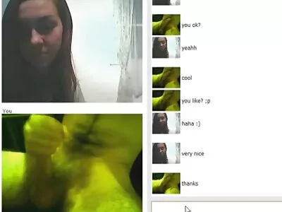 Soyunma odasında oral seks ve yerli sikis twitter yüzündeki yük