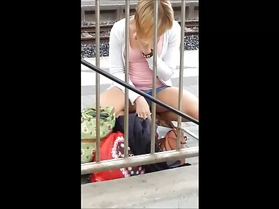 kedi kız mastürbasyon ve berbat horoz yerli seks filmi