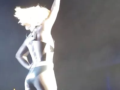 Eş berbat yerli anal porno benim büyük çük ve gets boşalmak içinde ağız