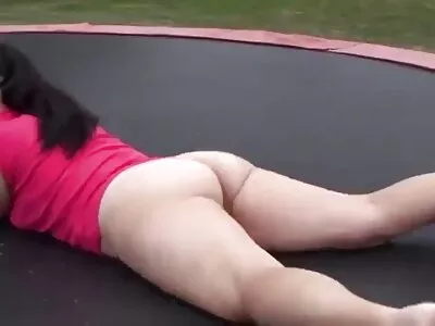 seksi amazon yerli porno kıçını gösteriyor