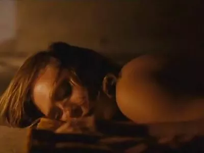 kuzgun saçlı teen alır yerli porno twitter Cum içinde onu delik