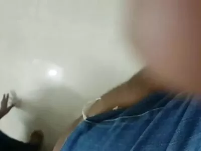 sarışın yerli olgun sex olduğunu mastürbasyon içinde the banyo
